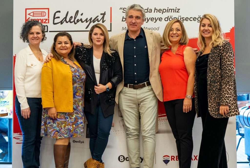 Kırmızı Kalem Edebiyat Lansman